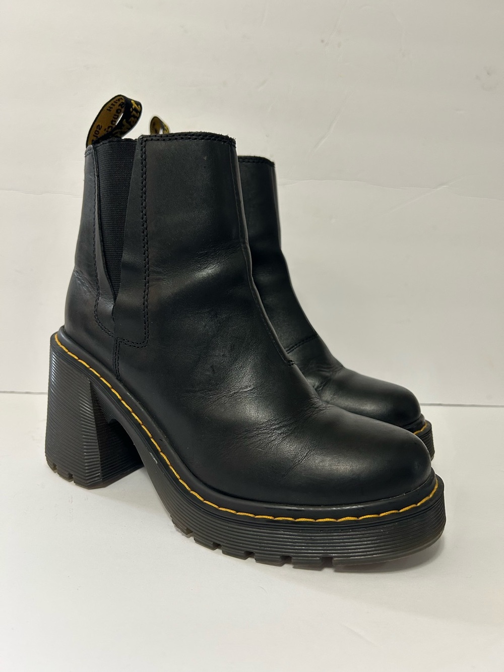 Dr. Martens Spence Black Leather Heeled Chelsea Boots Women's Size 8